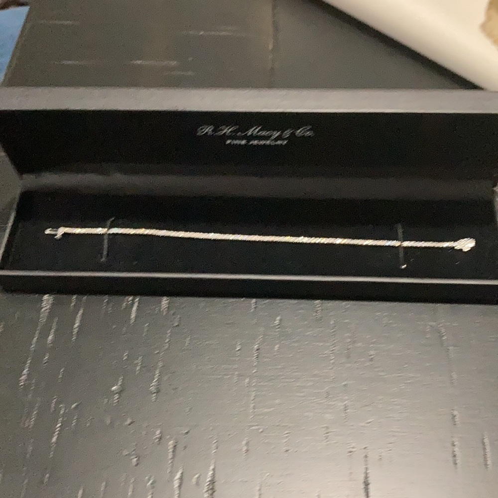 Diamond bracelet - Picture 4 of 6